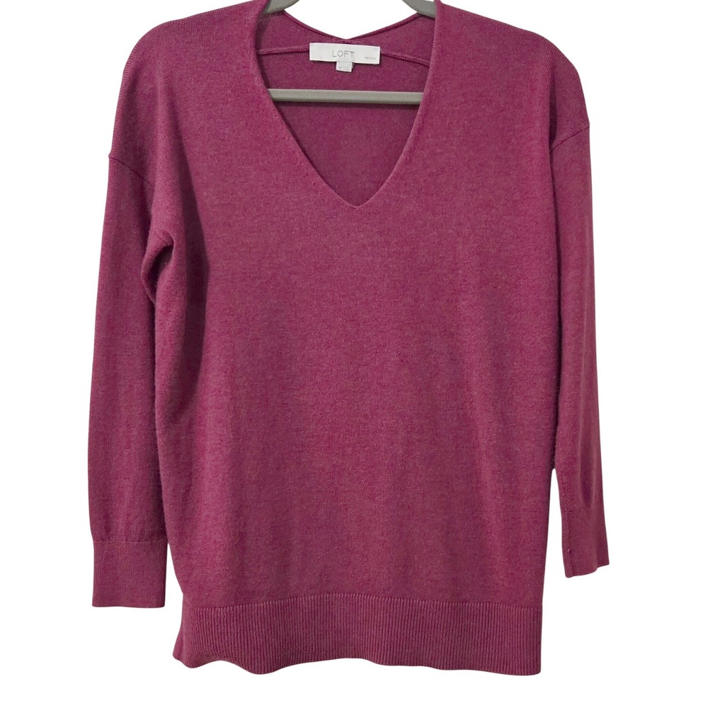 LOFT Petites Cozy Chic V-Neck Sweater Berry Magenta Long Sleeve SP Small Petite